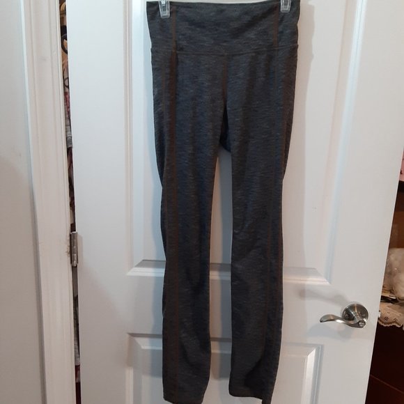 Athleta Full Length Gray Leggings Contrast Stitching - Picture 5 of 9